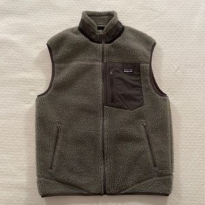 Men’s Sherpa Patagonia Vest Size M